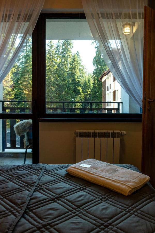 Gardens B30 Morunov * Borovets